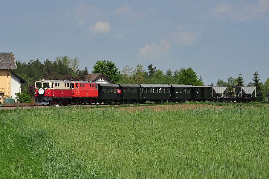 NÖVOG V5 und V12 Doppeltraktion 22